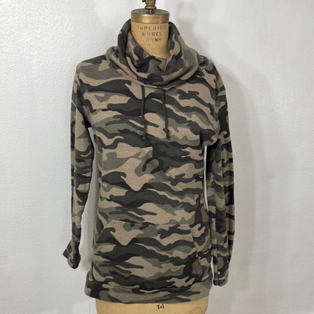 Chelsea DeBoer by Lily & Lottie camoflauge oversize sweatshirt with cowl neck